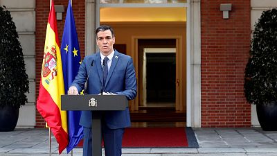 La decisió de Sánchez de continuar eclipsa la quarta jornada de la campanya