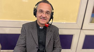 Diego Alonso Lasheras, profesor de la Universidad Pontificia de Comillas: "El centro de gravedad de la Iglesia católica se lleva desplazando fuera de Europa unos cuantos decenios" - Escuchar ahora