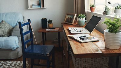 24 horas - Durante el confinamiento el teletrabajo pasó del 8 al 36 por ciento en España - Escuchar ahora