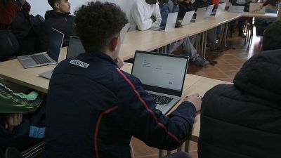 Els coordinadors digitals dels centres educatius alerten d'una situació de col·lapse | Lourdes Gata