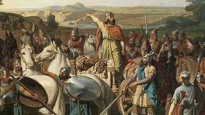 El gallo que no cesa - Los fallecimientos más violentos en la realeza española - Escuchar ahora