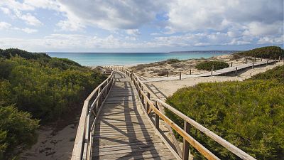 Escapadas - De senderismo por Formentera - 25/06/21 - Escuchar ahora