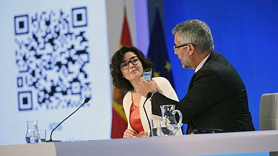 Especiales informativos RNE - Sube la participación en las Europeas 10 puntos y en las municipales se mantiene - Escuchar ahora