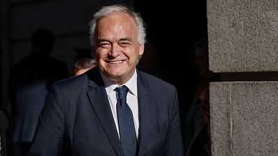 Las Mañanas de RNE - Esteban González Pons (PP): "Bruselas considera una amenaza para el Estado de derecho español el acuerdo con Puigdemont" - Escuchar ahora