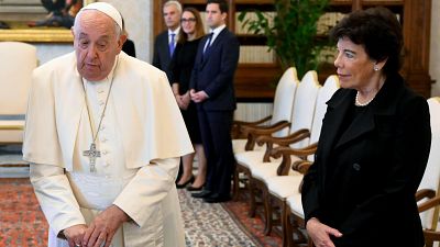 Isabel Celaá, embajadora de España ante la Santa Sede: "La iglesia que deja el papado de Francisco es una iglesia muchísimo más moderna" - Escuchar ahora