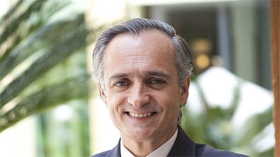 24 horas informativos Fin de semana - Jorge Díaz-Cardiel: Biden tendrá que ser un presidente conciliador en un país profundamente dividido - Escuchar ahora