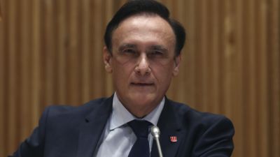 24 horas - José Carlos Gómez Villamandos, presidente de CRUE: "Los contagios no se producen en la universidad" - Escuchar ahora