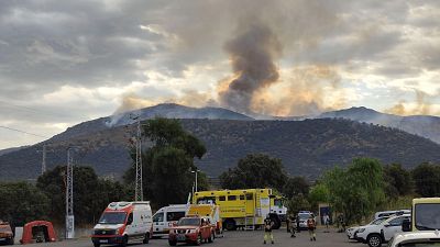 "Estábamos todos los vecinos de mi pueblo sin poder respirar" - Las mañanas de RNE | Escuchar
