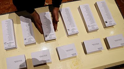 Las mañanas de RNE - Cataluña acude a las urnas en una jornada electoral histórica - Escuchar ahora