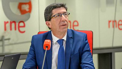 14 horas - Marín: "Los turistas británicos están más seguros hoy en Andalucía que Reino Unido" - Escuchar ahora