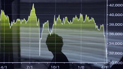 Mario Esteban (Real Instituto Elcano): "El Gobierno quiere establecer una interlocución de alto nivel de forma regular con China" - Escuchar ahora