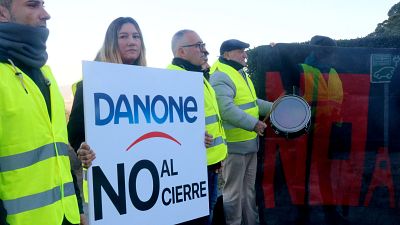 Treballadors de Danone es manifesten contra el tancament de Parets | Escoltar