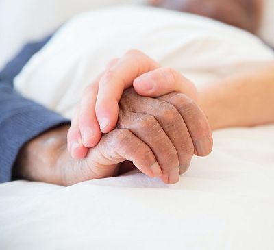 Món possible - #NoOblidem la vergonya de les residències - Escuchar ahora