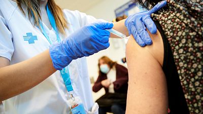 14 horas Fin de Semana - Precariedad, estrés y agotamiento de la enfermería: "Son ollas a presión emocionales" - Escuchar ahora