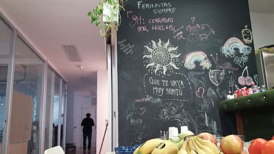 Boletines RNE- Puntos de cuidado, una iniciativa para ayudar a las mujeres este 8M - Escuchar ahora