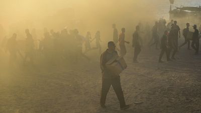 Médicos Sin Fronteras: "Las familias mandan a los más preparados para sobrevivir" - Escuchar ahora