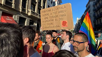 La reivindicació pel català omple els carrers de Barcelona | Míriam Andreu