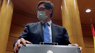 Boletines RNE - Sanidad anuncia una compra extra de vacuna contra la gripe - Escuchar ahora