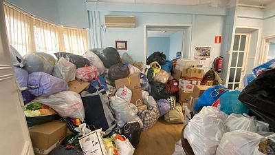 España a las 8 Fin de Semana - La solidaridad palmera a kilómetros de casa: "La situación no es agradable estando lejos" - Escuchar ahora