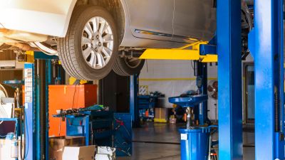 Las mañanas de RNE con Íñigo Alfonso - Se acumulan los clientes en los talleres mecánicos tras los meses de parón - Escuchar ahora
