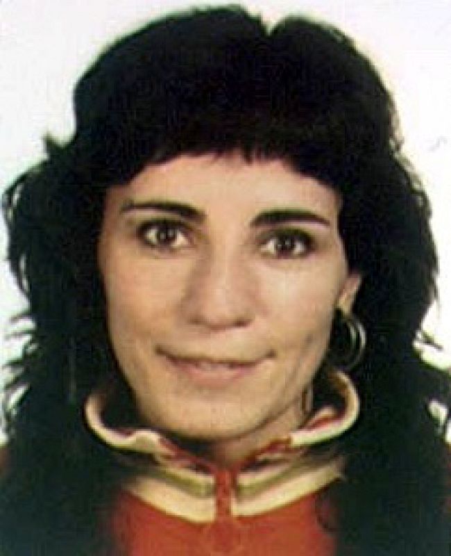 Leire López Zurutuza, una de las etarras más buscadas, podría ser la persona que ha sido detenidda junto al jefe militar de ETA, Garikoitz Aspiazu, alias 'Txeroki'.