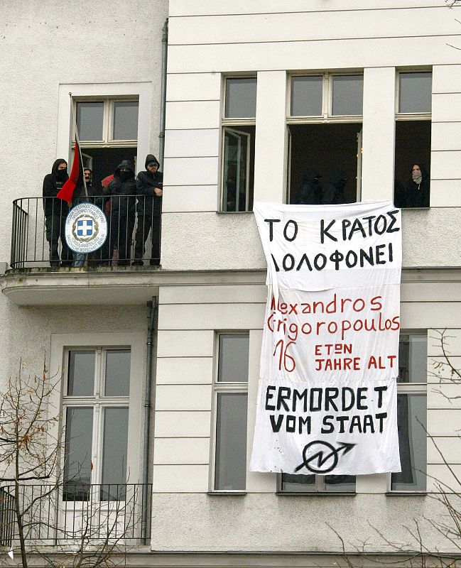 Ola de violencia en las calles de Grecia