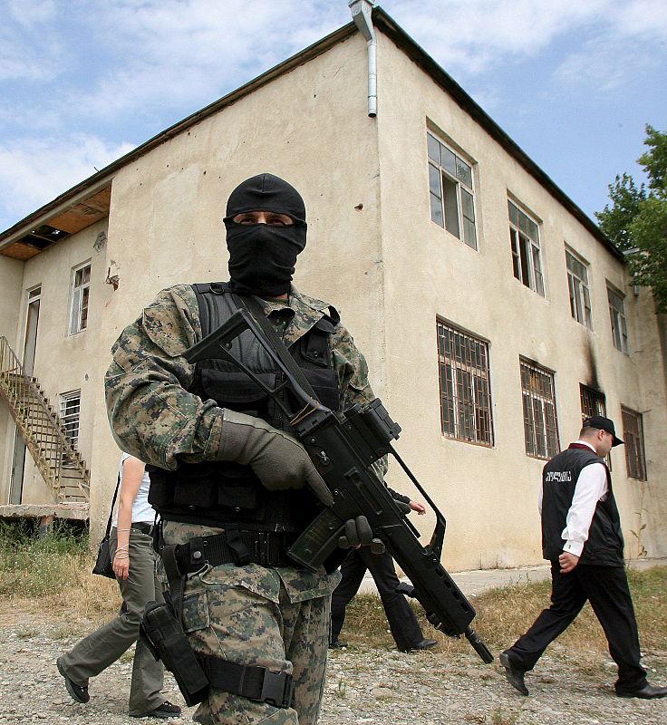 Georgia lanza una ofensiva sobre Osetia del Sur