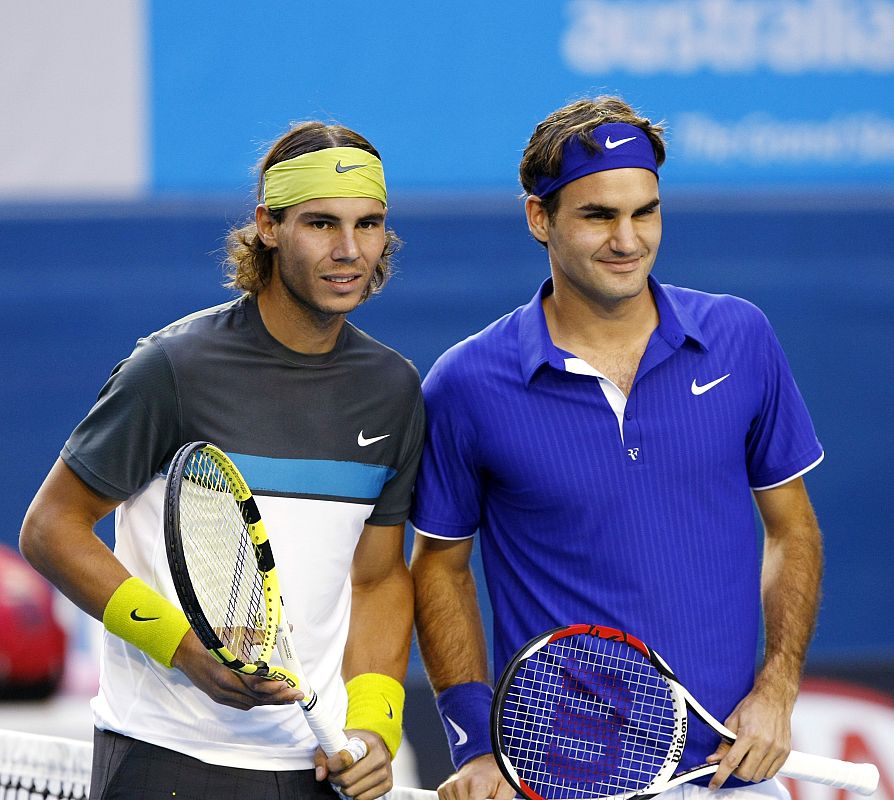 Nadal y Federer se enfrentan en la final del Abierto de Australia, primer Gran Slam del año.