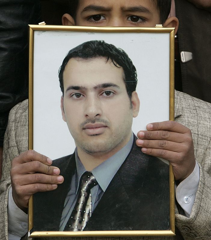 Adel, sobrino de al Zaidi, reclama su libertad