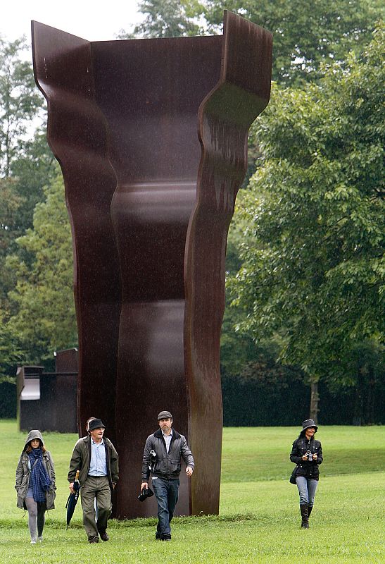 BRAD PITT-CHILLIDA