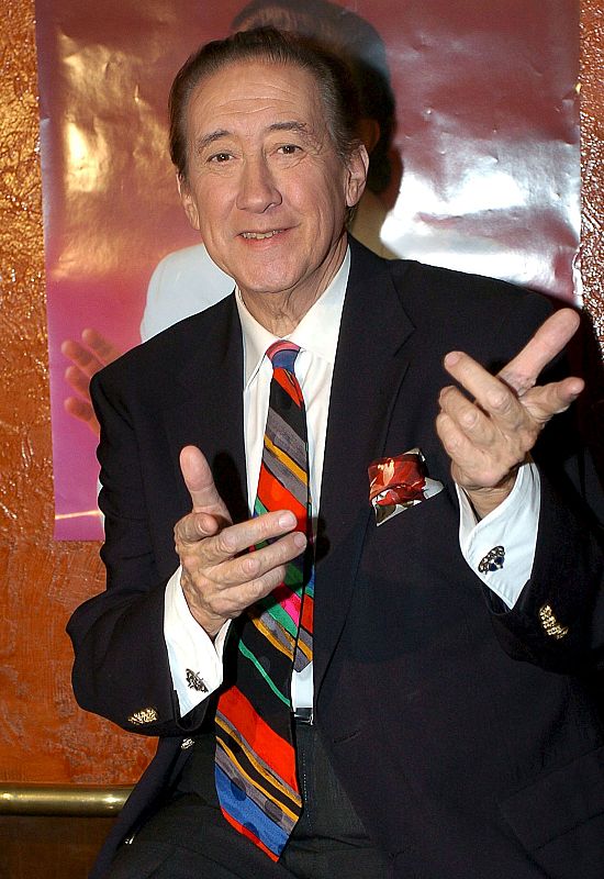 LUIS AGUILE
