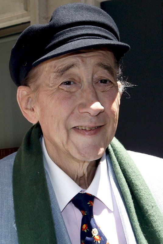 LUIS AGUILE