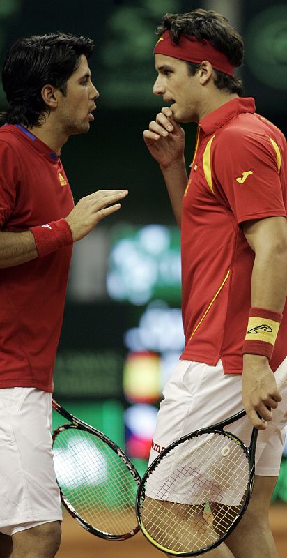 Fernando y Feliciano, muy compenetrados, no dejaron de hablar durante el partido.