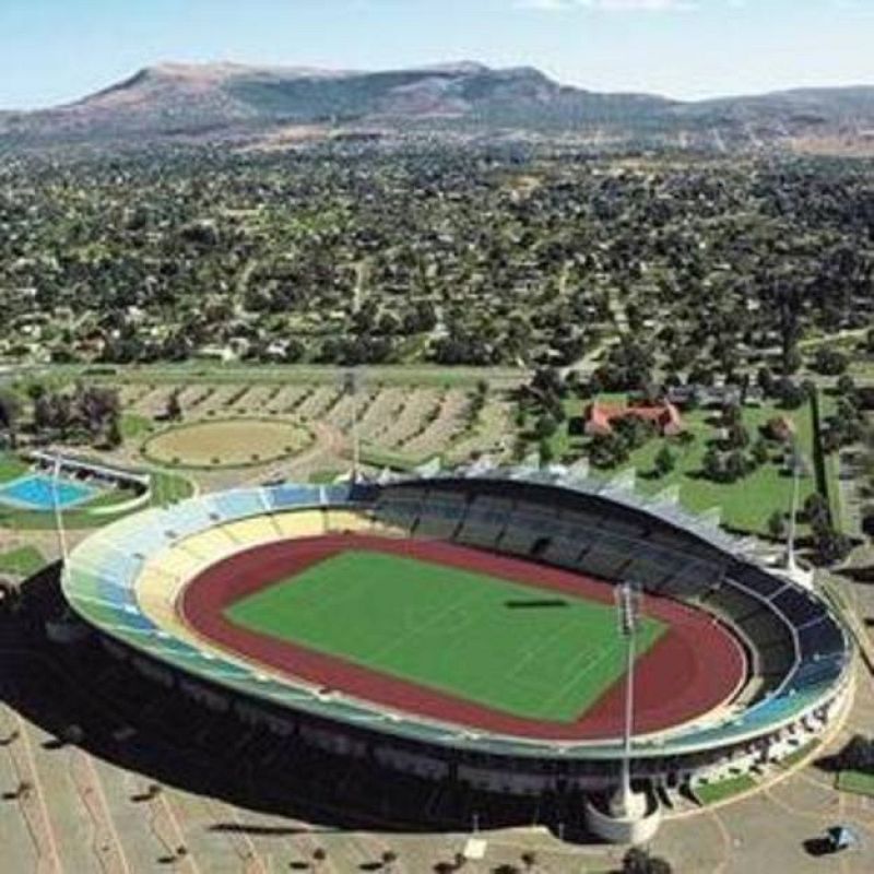 El nombre del estadio deriva del pueblo Bafokeng, que vive en esta región y cuya importancia radica en las minas de platino.