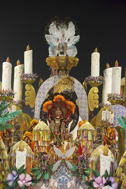 Brasil, a ritmo de Carnaval