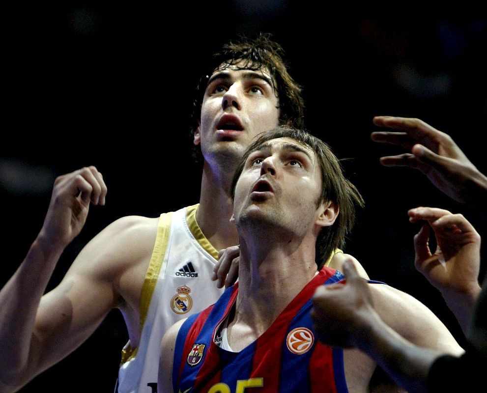 REAL MADRID - REGAL FC BARCELONA