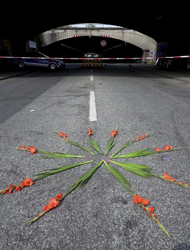 CRÍTICAS A LA ORGANIZACIÓN Y LA POLICÍA TRAS LA TRAGEDIA DE DUISBURGO