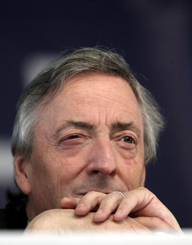 Foto de archivo (26/06/09, en Buenos Aires, Argentina) del ex presidente de Argentina Néstor Kirchner