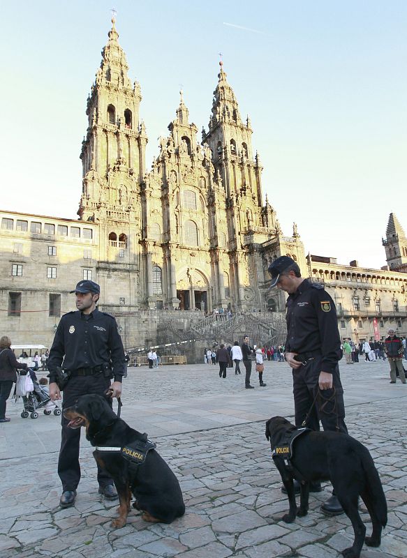 PREPARATIVOS PARA LA VISITA DEL PAPA A SANTIAGO DE COMPOSTELA