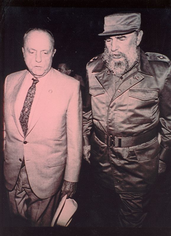 Fraga, con Fidel Castro en la Habana en 1991