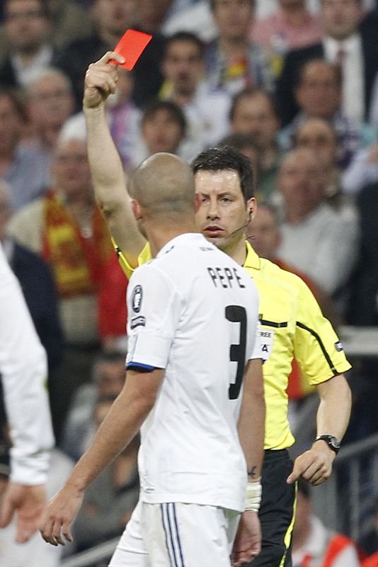 REAL MADRID / F. C. BARCELONA