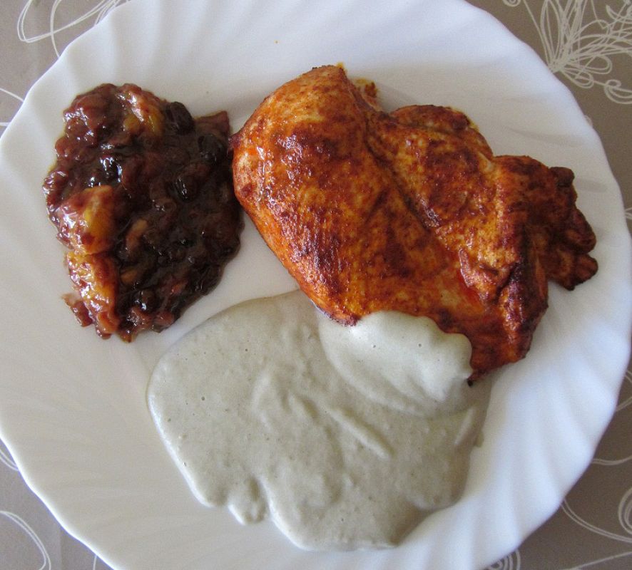 Pollo asado al jerez con crema de alcachofa