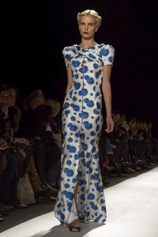 Desfile de Carolina Herrera, colección OI 2013/14.