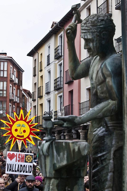 PROTESTA CONVOCADA POR EL 15-M EN EL CENTRO DE VALLADOLID
