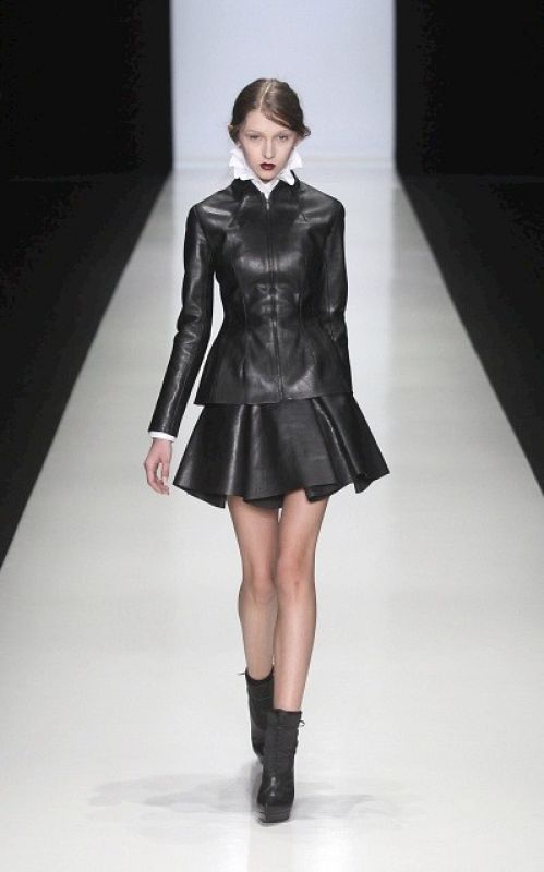 Desfile de Juan Vidal en Moscú. Otoño e invierno 2013/14