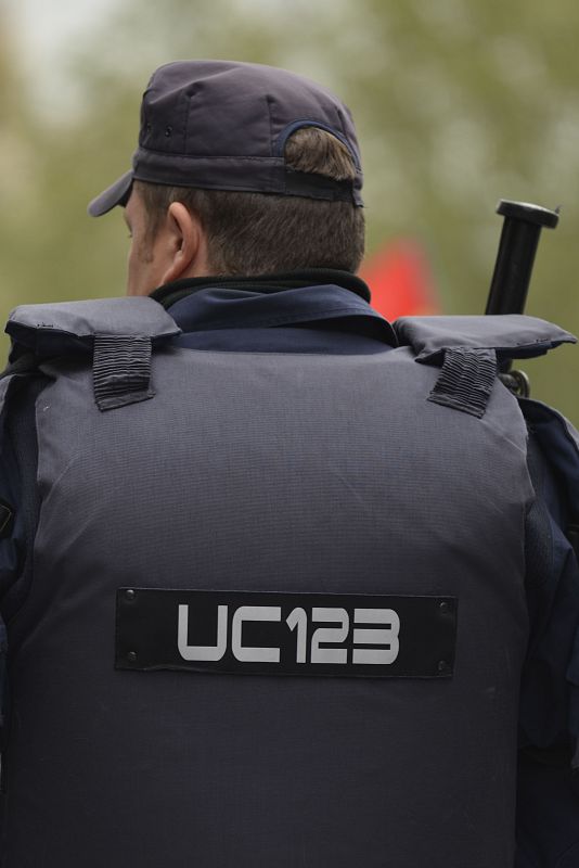 Los antidisturbios llevaban un código alfanumérico visible para su identificación