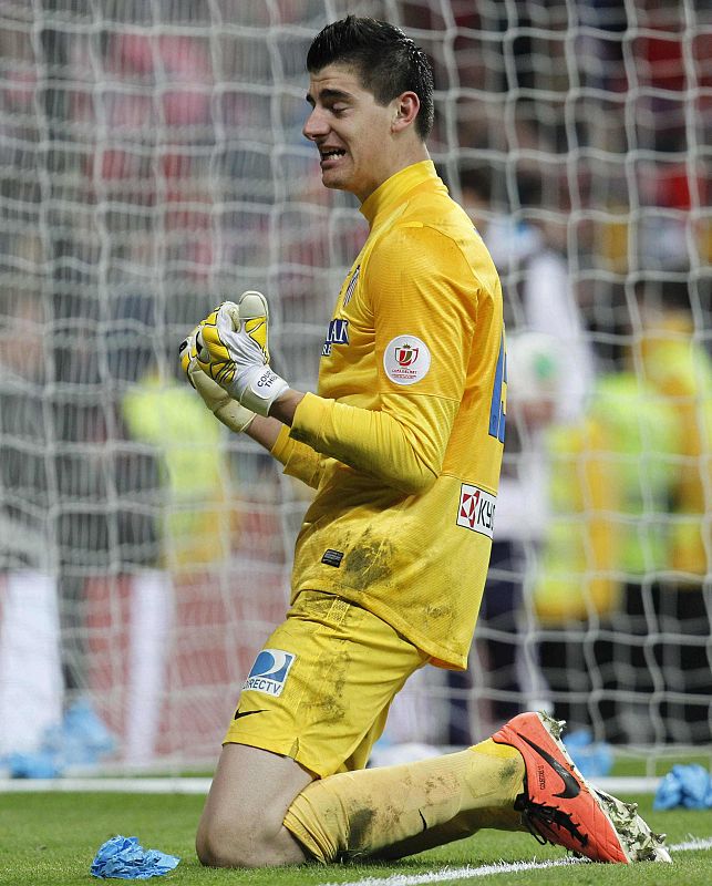 El portero del Atlético de Madrid, el belga Thibaut Courtois celebra su victoria