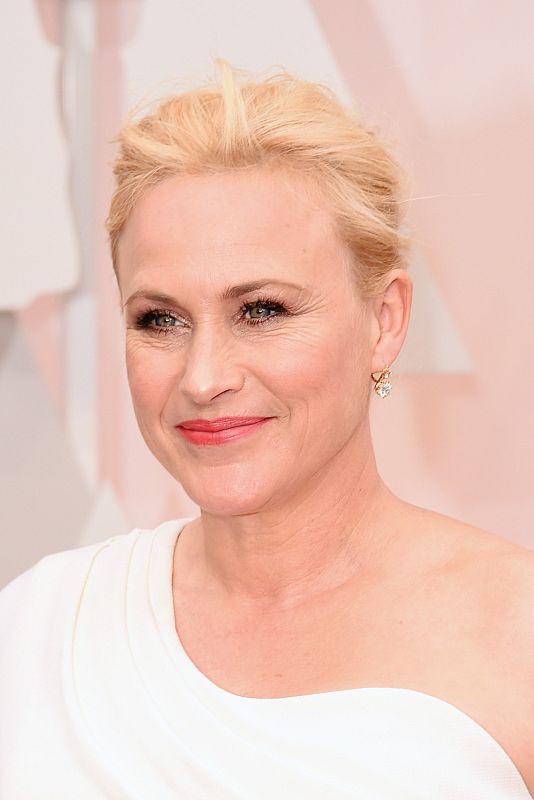 La actriz Patricia Arquette a su llegada a la gala de los Oscar 2015