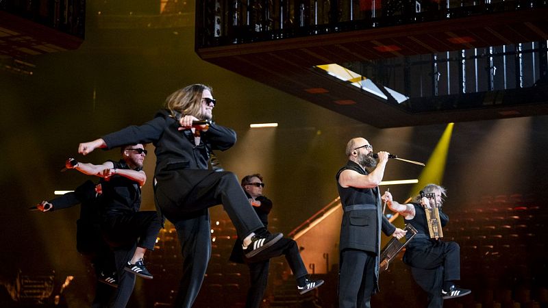 5MIINUST x Puuluup representa a Estonia en Eurovisión 2024 con la canción "(nendest) narkootikumidest ei tea me (küll) midagi"