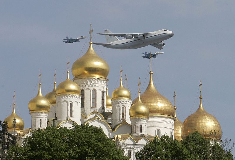 Vuelo sobre la Catedral de la Anunciación